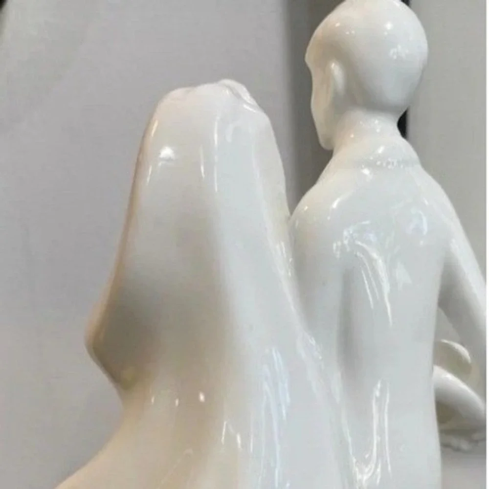 Royal Doulton Images Bride Groom Figurine HN 3281 White Porcelain 1991 Vintage